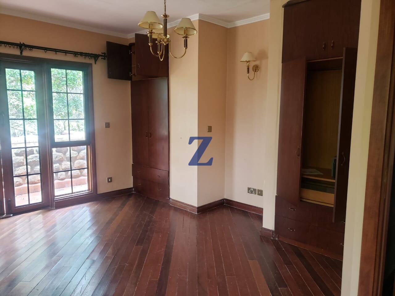 Spacious 4 bedroom Town house for Rent, In Runda